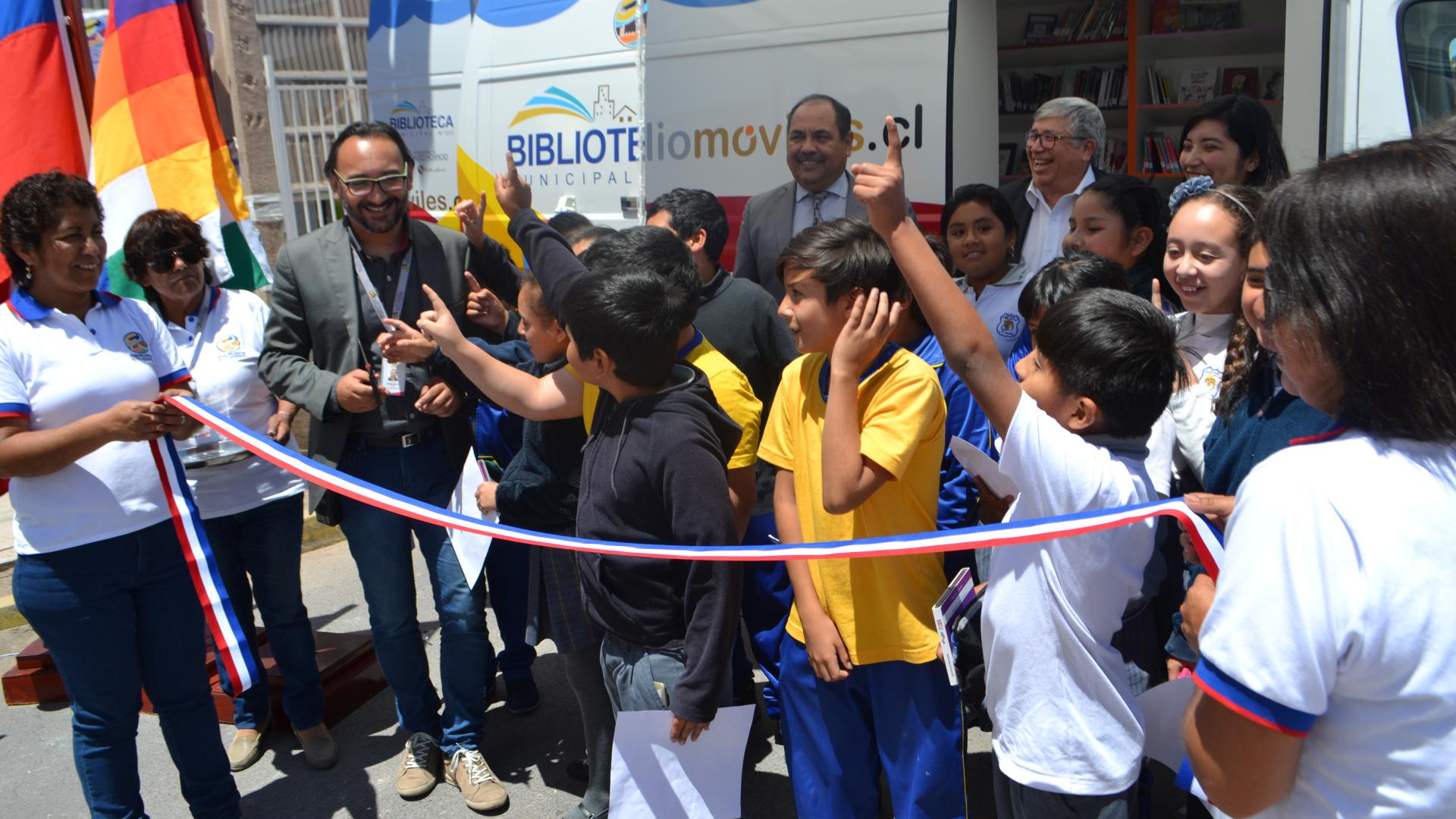 Alto Hospicio ya cuenta con su Bibliomóvil