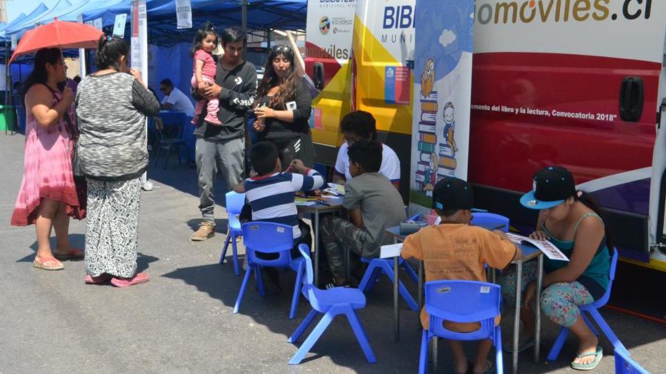 Bibliomóvil presente en el Operativo Municipal