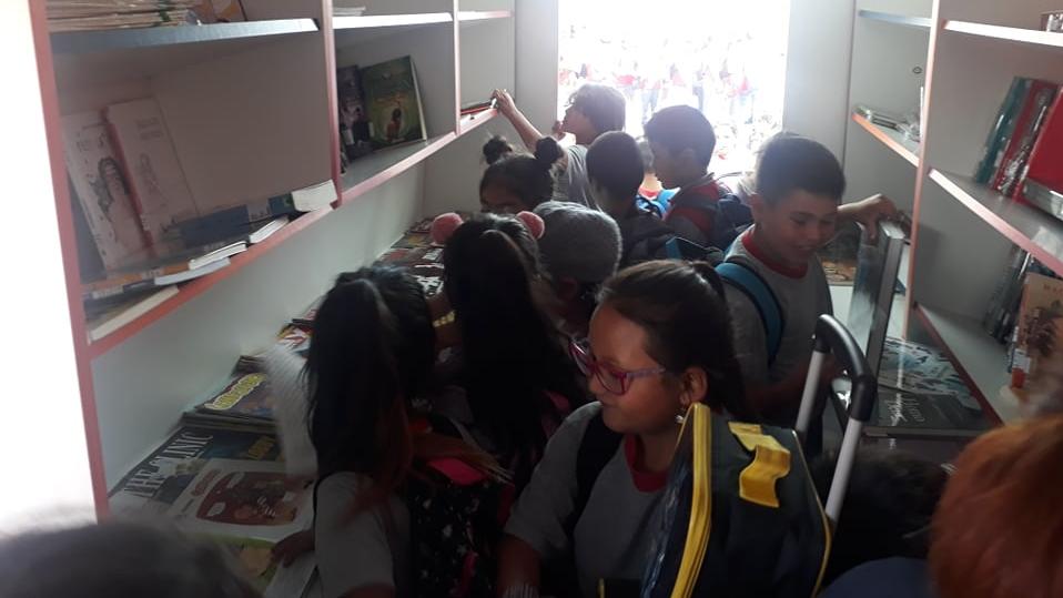 Alto Hospicio fomenta lectura en colegios