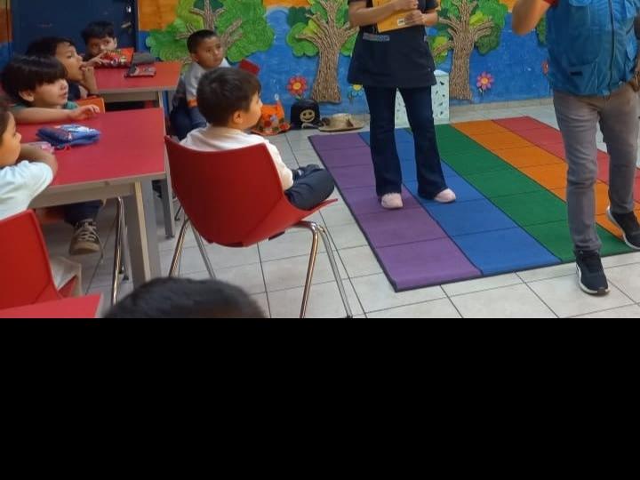 Bibliomóvil La Pintana abril 2024