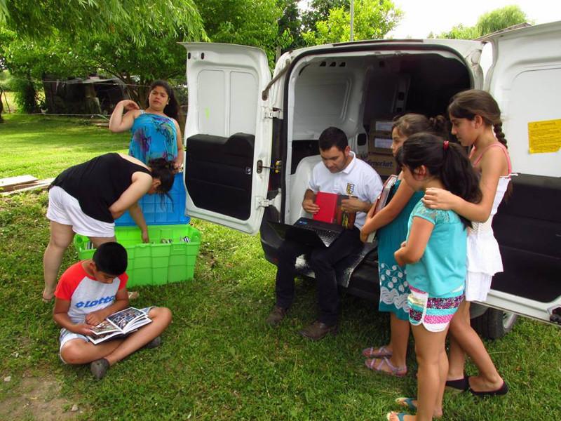 Bibliomóvil Teno