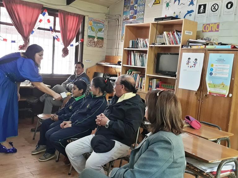 Bibliomóvil Nacimiento