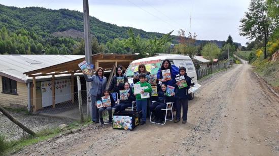 Bibliomóvil de Nacimiento