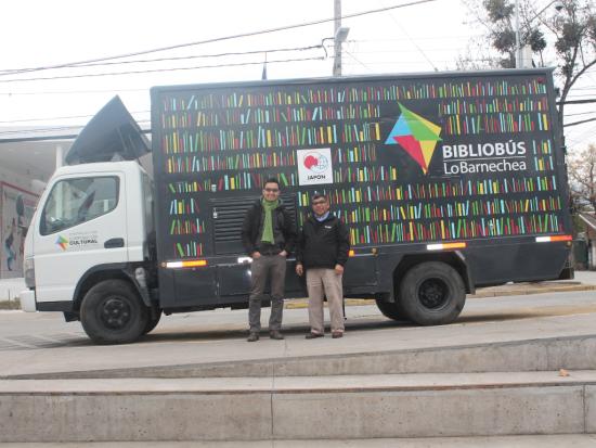 Bibliobús Lo Barnechea y su campo de acción