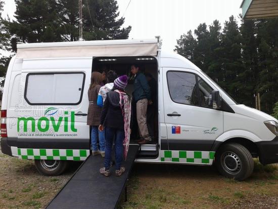 Temuco ya inauguró su nuevo bibliomóvil