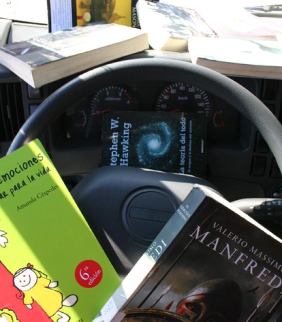 Sesionan en Santiago representantes del Comité de Bibliomóviles 