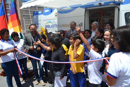 Alto Hospicio ya cuenta con su Bibliomóvil