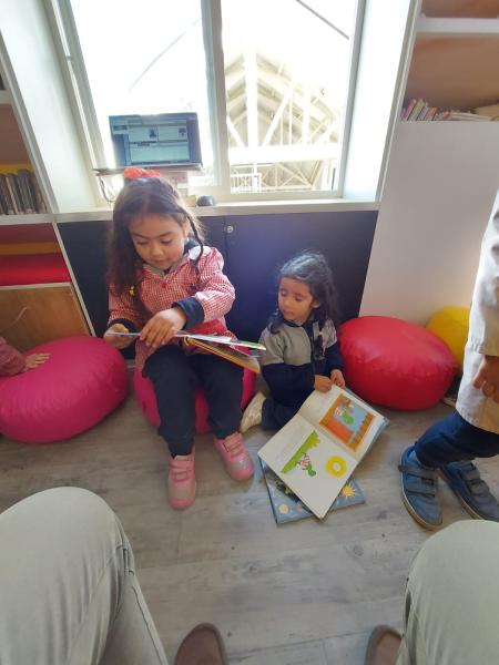 Bibliomóvil Lo Barnechea abril 2023