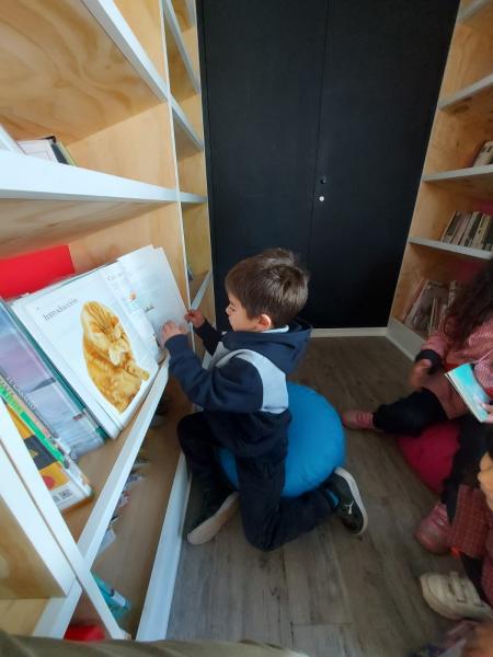 Remodelación bibliobús Lo Barnechea 2023