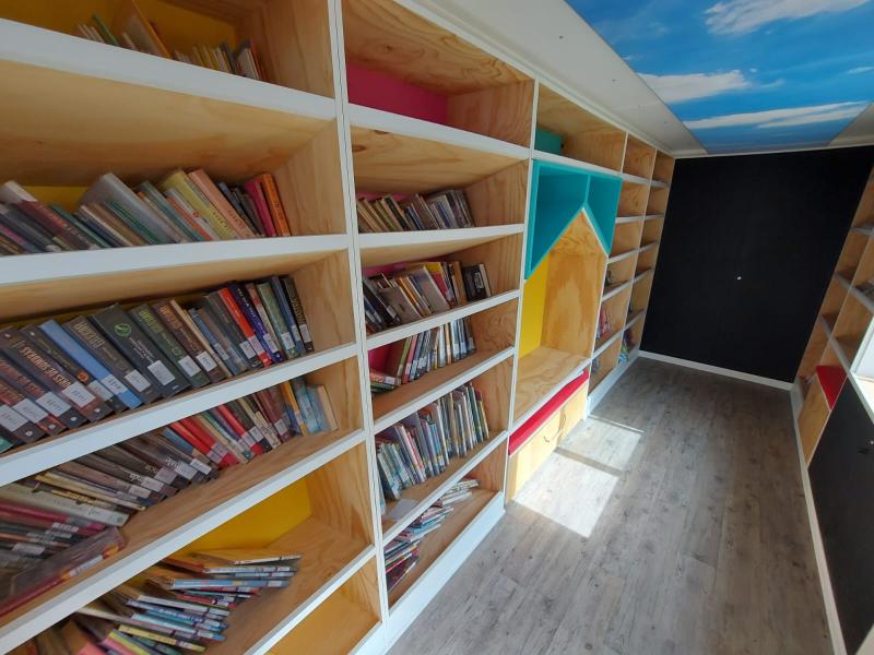 Remodelación bibliobús Lo Barnechea 2023