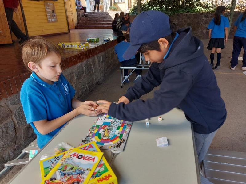 Bibliomóvil Lo Barnechea abril 2023