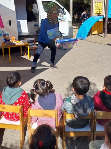 Bibliomóvil La Pintana abril 2024