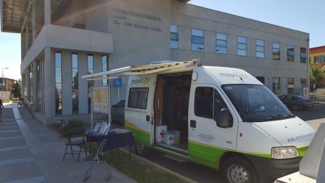 Bibliomóvil Maipú - CESFAM