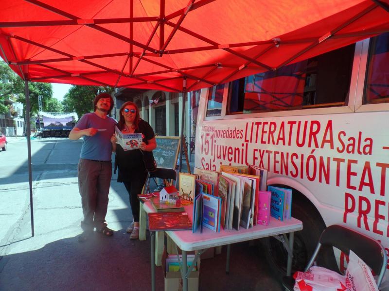 Bibliobús Biblioteca de Santiago
