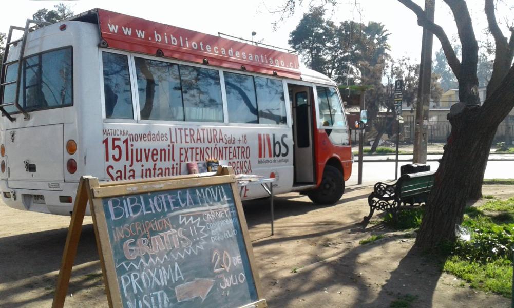 Bibliobús Biblioteca de Santiago