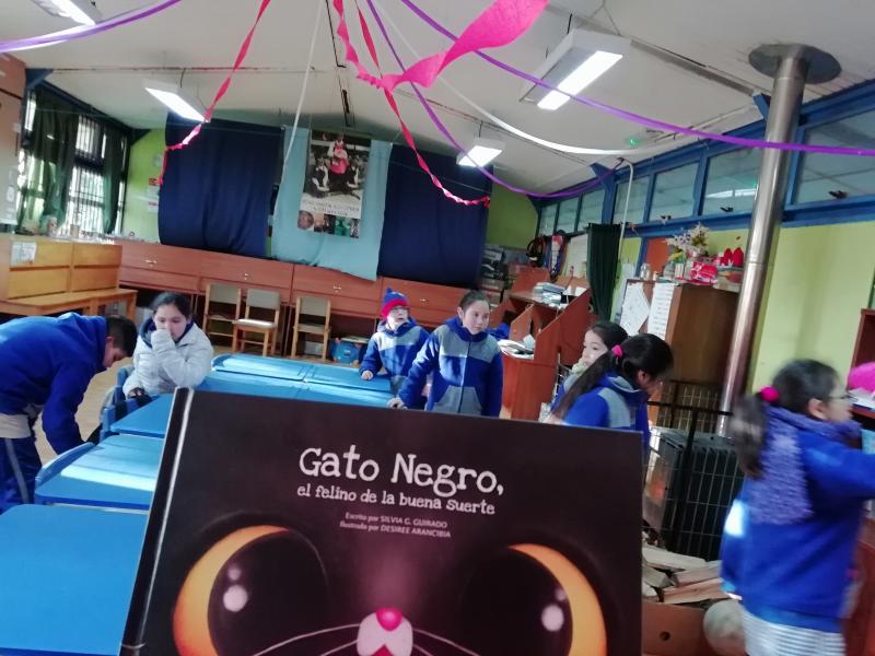 Bibliomóvil Lebu fomentando la lectura